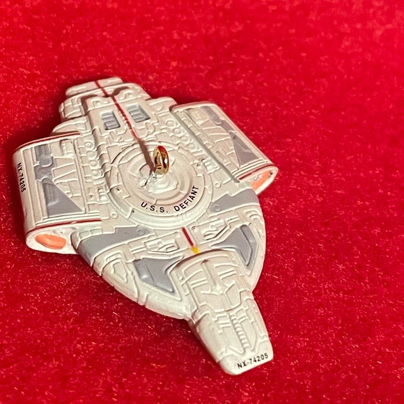 Star Trek Starfleet Legends Miniature Hallmark Ornaments - Picture 10 of 15
